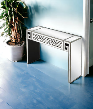 Homeroots 52" Silver And Gold And Silver Mirrored Glass Sled Console Table   403853