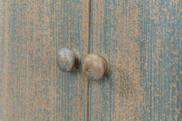 Sarreid Eight Is Enough Sideboard - Antique Blue Charm With 8 Doors, 4 Shelves, And Natural Pine Top Design Blue  40427-5