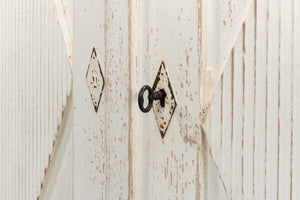 Sarreid Beecher Sideboard With 4 Doors - Stylish Whitewash Finish & 4 Fixed Shelves In Reclaimed Pine White  40521