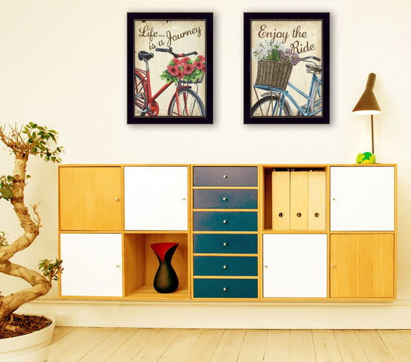 HomeRoots Set of 2 Rectangular Floral Prints in Black Frames - Modern Wall Art for Any Room Decor 405802