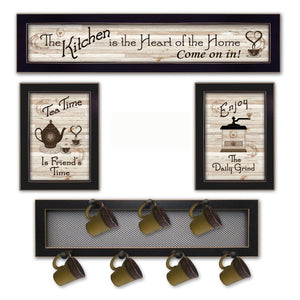 HomeRoots Set of 4 Stylish Rectangular Art Prints - Bold Block-Print Design for Modern Home Décor Upgrade 405955