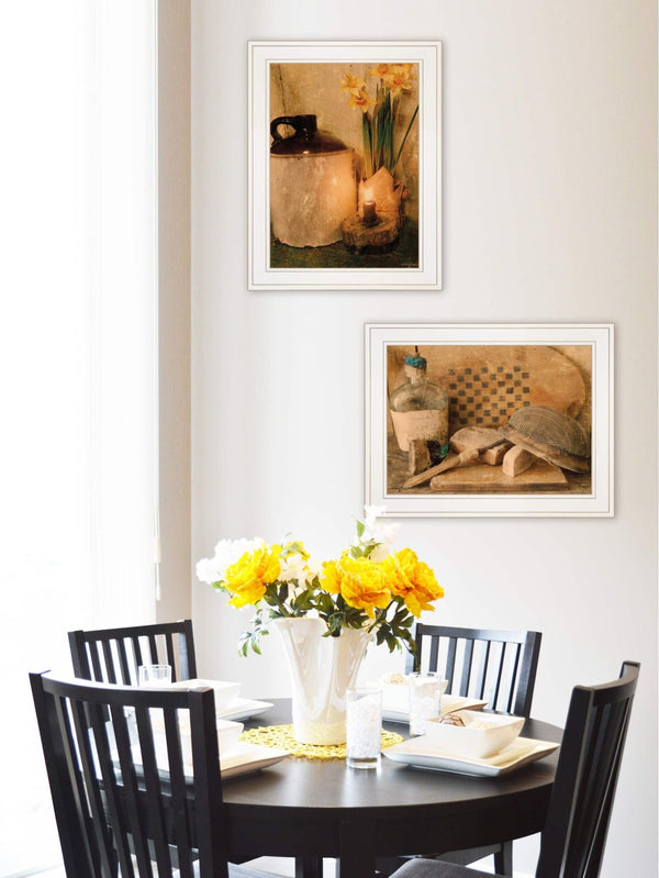 HomeRoots Set of Two Daffodil and Cider Framed Prints - Elegant Bathroom Wall Art for a Fresh Look 405986