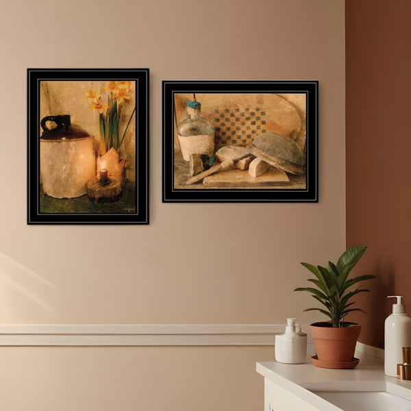 Homeroots Set Of Two Daffodils And Cider 2 Black Framed Print Bathroom Wall Art Black And Gold Wood Paper And Texture 405987