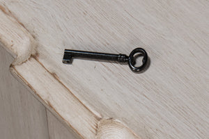 Sarreid Villefranche Sideboard - Elegant Washed White Finish With 3 Removable Shelves In Reclaimed Pine White  40758
