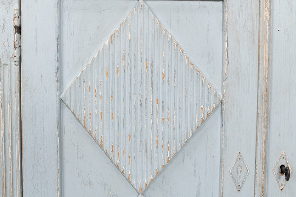 Sarreid Roanne Sideboard - Stylish Reclaimed Pine With 2 Removable Shelves In Chic Blue/Grey Finish Blue  40765