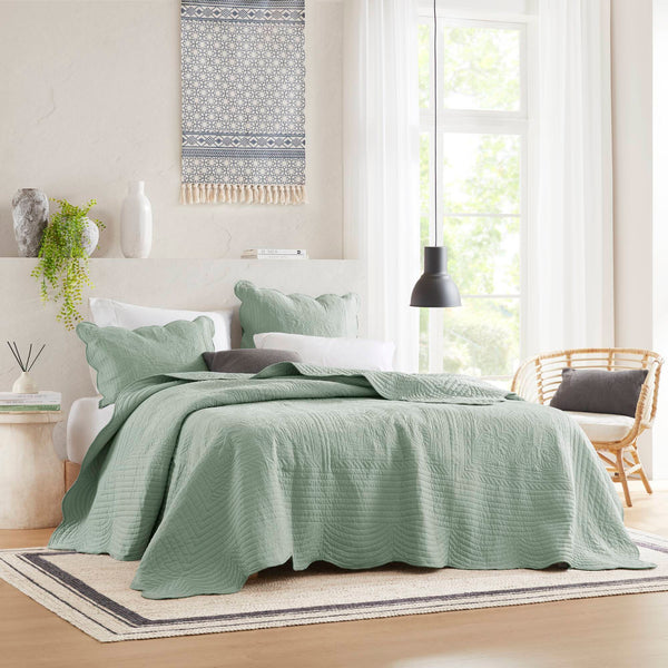 JLA Home Madison Park - 3 Reversible Scalloped Edge Quilt Set with Antimicrobial Protection, Cottage Charm, Machine Washable Seafoam MP13-6119