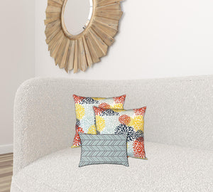 Homeroots Set Of Three 18" X 18" Seafoam And White Blown Seam Floral Throw Indoor Outdoor Pillow  Uv Protected Polyester 409630