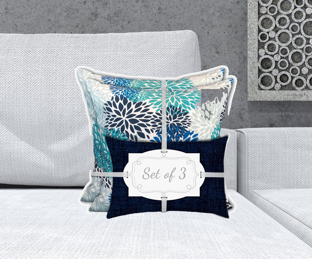Homeroots 18" X 18" Blue And White Blown Seam Floral Throw Indoor Outdoor Pillow   409636