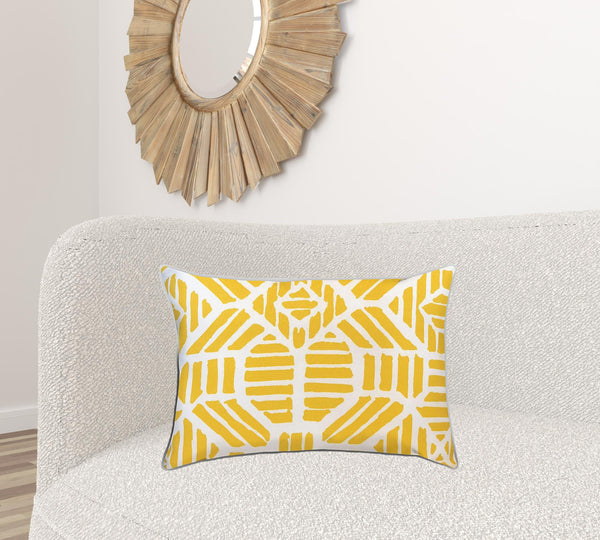 Homeroots Set Of Three 18" X 18" Seafoam And White Blown Seam Polka Dots Throw Indoor Outdoor Pillow  Uv Protected Polyester 409645