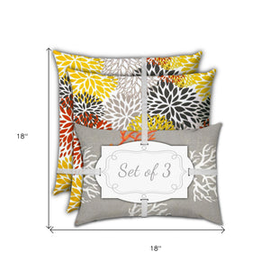 Homeroots 18" X 18" Gray And White Zippered Floral Throw Indoor Outdoor Pillow  Uv Protected Polyester 409674