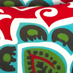 Homeroots 18" X 18" White And Red Zippered Paisley Throw Indoor Outdoor Pillow   409684