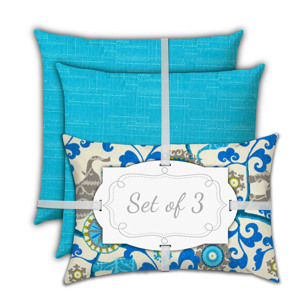 Homeroots Set Of Three 18" X 18" Gray And White Zippered Floral Throw Indoor Outdoor Pillow  Uv Protected Polyester 409704