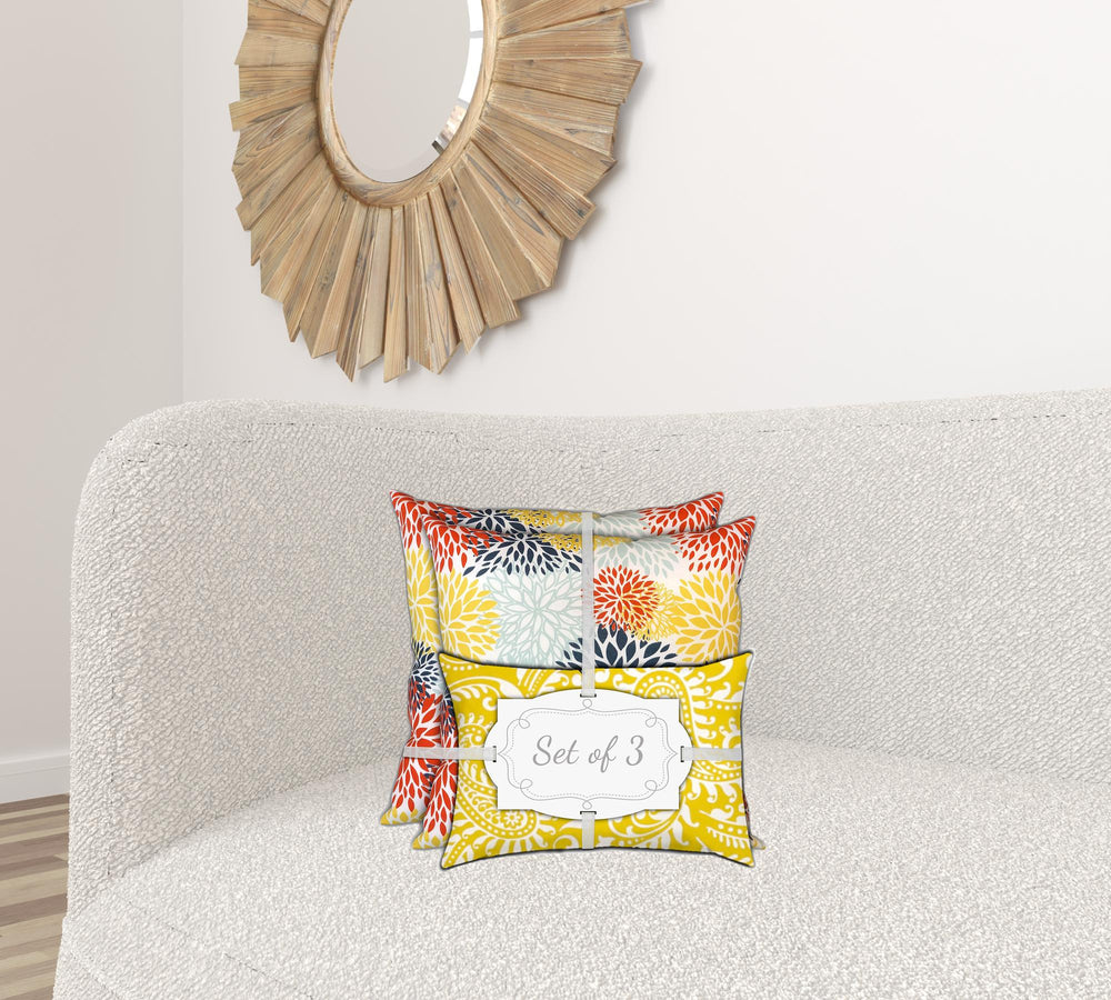 Homeroots Set Of Three 18" X 18" Seafoam And White Zippered Floral Throw Indoor Outdoor Pillow  Uv Protected Polyester 409736