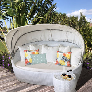 Homeroots Set Of Three 18" X 18" Seafoam And White Zippered Floral Throw Indoor Outdoor Pillow  Uv Protected Polyester 409737