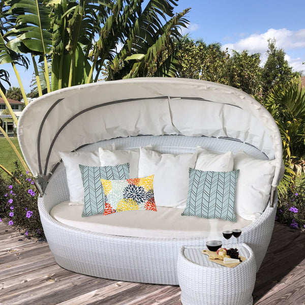 Homeroots Set Of Three 18" X 18" Seafoam And White Zippered Floral Throw Indoor Outdoor Pillow  Uv Protected Polyester 409756