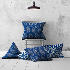 Homeroots Set Of Three 20" X 20" Blue And White Zippered Geometric Throw Indoor Outdoor Pillow  100% Polyester 409803