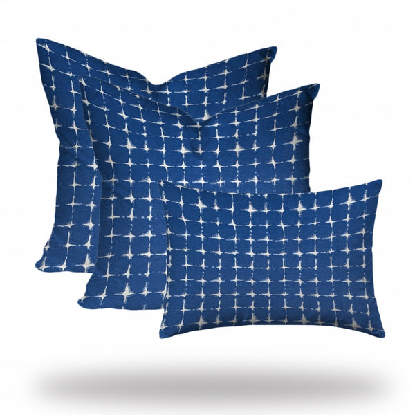 Homeroots Set Of Three 20" X 20" Blue And White Enveloped Gingham Throw Indoor Outdoor Pillow Cover  100% Polyester 409820