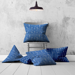 Homeroots Set Of Three 20" X 20" Blue And White Enveloped Coastal Throw Indoor Outdoor Pillow  100% Polyester 409856