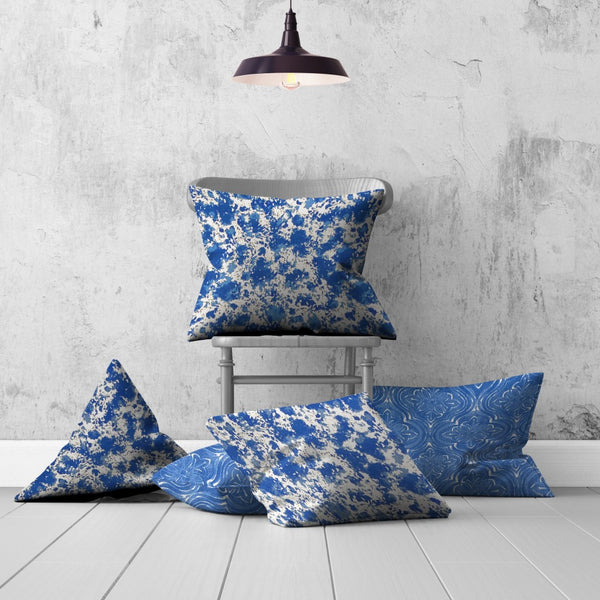 Homeroots Set Of Three 20" X 20" Blue And White Zippered Coastal Throw Indoor Outdoor Pillow Cover  100% Polyester 409897