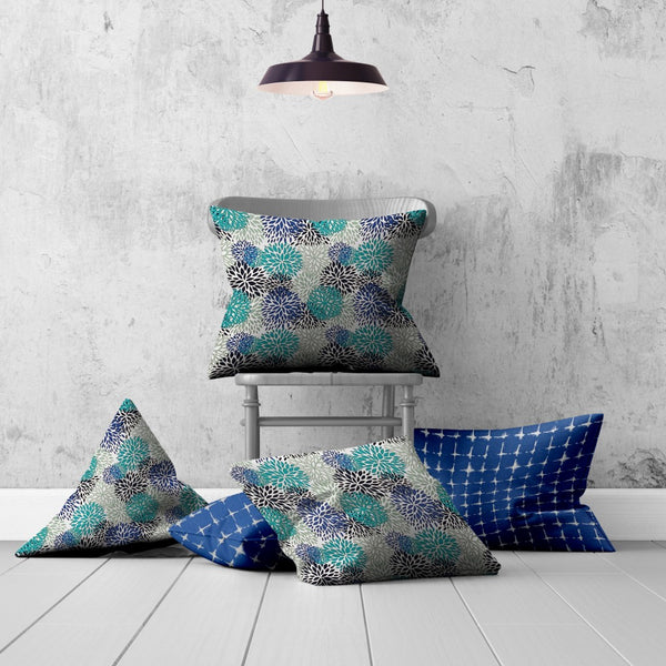Homeroots Set Of Three 20" X 20" Blue And White Enveloped Floral Throw Indoor Outdoor Pillow Cover  100% Polyester 409995