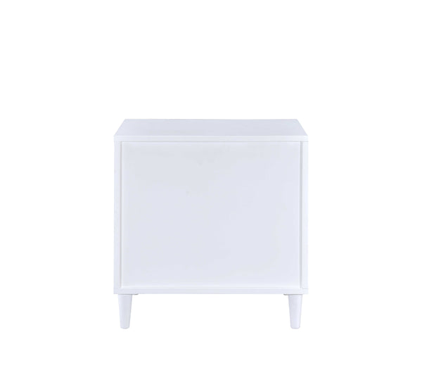 English Elm Lurel 3-Drawer Accent Table in White & Weathered Oak Finish – Storage Nightstand with Tapered Legs B2726P288770