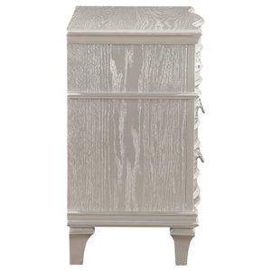 English Elm Evangeline Silver Oak 3-Drawer Nightstand with Hexagonal Hardware, Turned Tapered Legs, Modern Elegance B062P344978