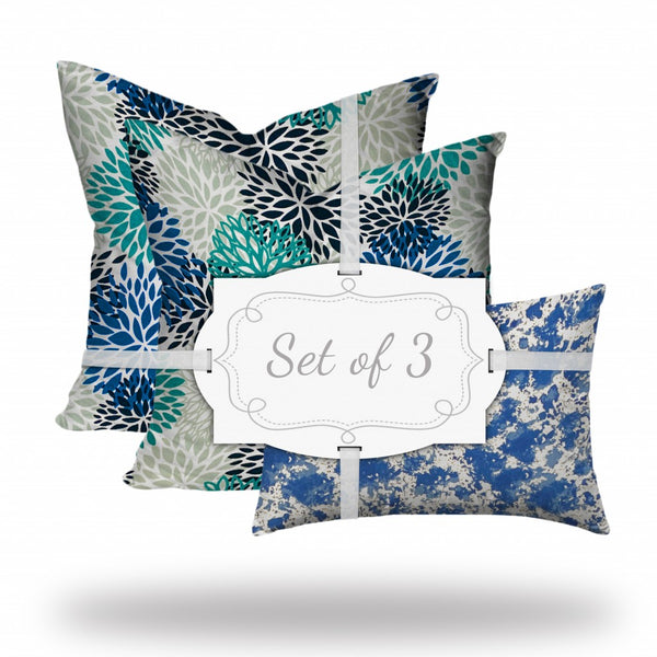 Homeroots 20" X 20" Blue And White Enveloped Floral Throw Indoor Outdoor Pillow  100% Polyester 410006