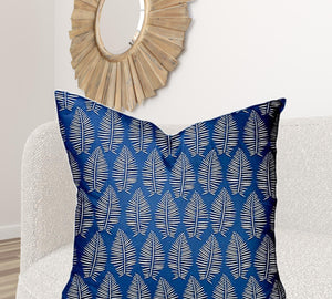 Homeroots 36" X 36" Blue And White Zippered Tropical Throw Indoor Outdoor Pillow  100% Polyester 410108