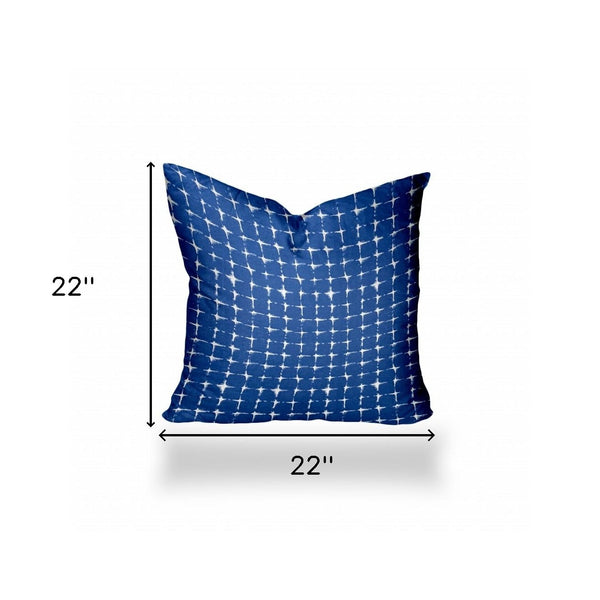 Homeroots 22" X 22" Blue And White Blown Seam Gingham Throw Indoor Outdoor Pillow  100% Polyester 410181