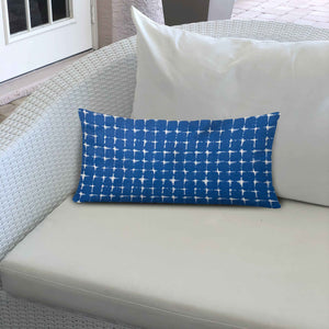 Homeroots 36" X 36" Blue And White Enveloped Gingham Throw Indoor Outdoor Pillow Cover  100% Polyester 410194