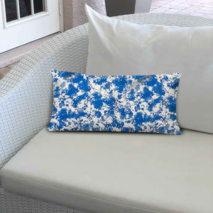 Homeroots 16" X 26" Blue And White Zippered Coastal Lumbar Indoor Outdoor Pillow  100% Polyester 410318
