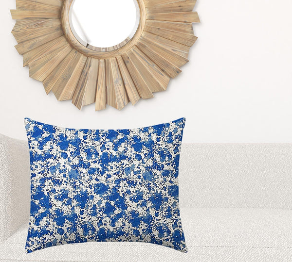 Homeroots 22" X 26" Blue And White Zippered Coastal Lumbar Indoor Outdoor Pillow  100% Polyester 410323