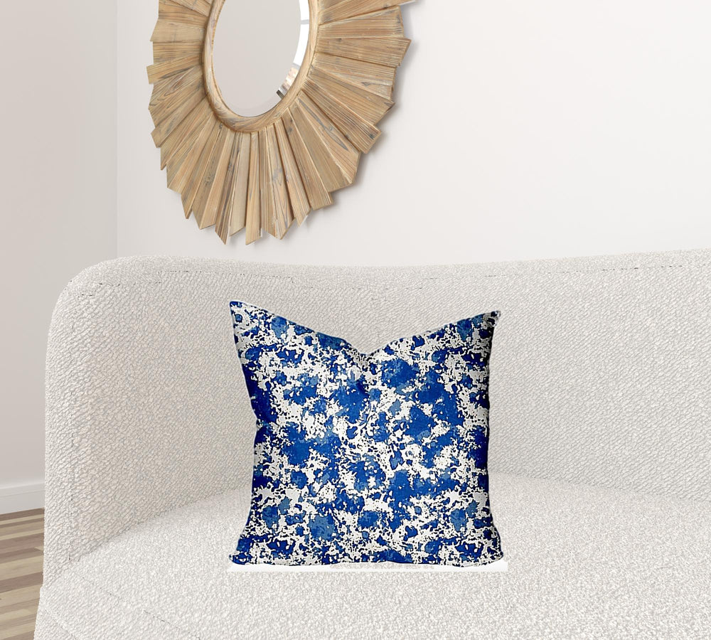 Homeroots 20" X 20" Blue And White Blown Seam Coastal Throw Indoor Outdoor Pillow  100% Polyester 410356