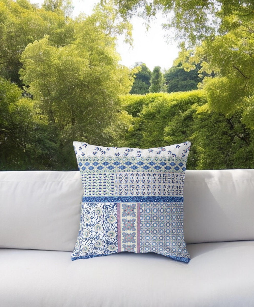 Homeroots 26” Blue Lavender White Patch Indoor Outdoor Zippered Throw Pillow   410953
