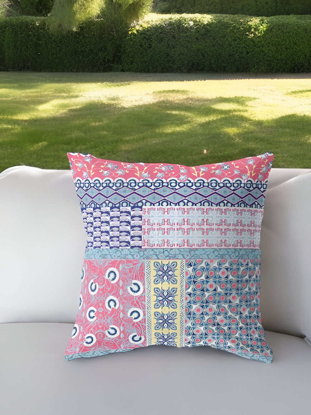 Homeroots 26” White Pink Patch Indoor Outdoor Zippered Throw Pillow   410988