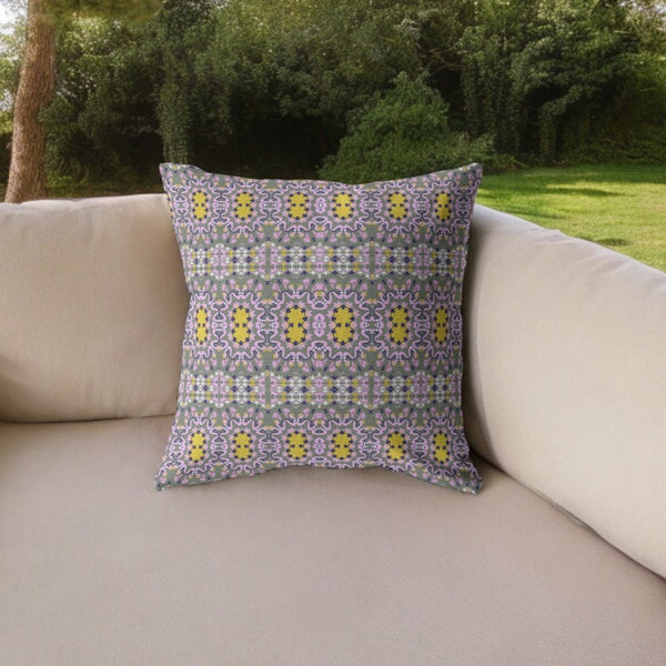 Homeroots 26” Purple Yellow Geofloral Indoor Outdoor Throw Pillow   412319