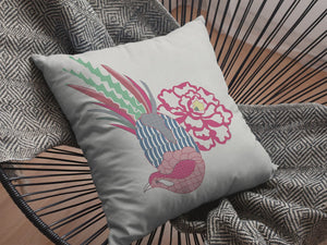 Homeroots 28” Pink White Peacock Indoor Outdoor Throw Pillow   412330
