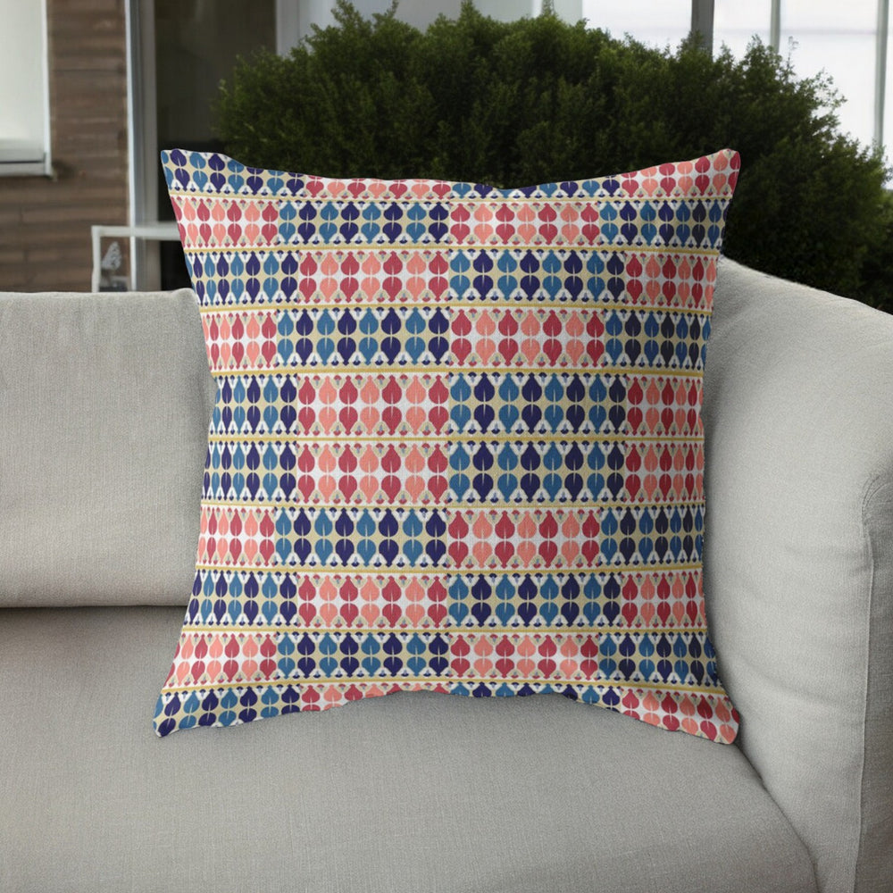 Homeroots 26" Red Blue Spades Indoor Outdoor Throw Pillow   412544