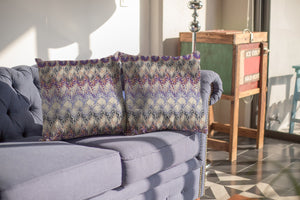 Homeroots 26” Magenta Cream Hatch Indoor Outdoor Throw Pillow   412554