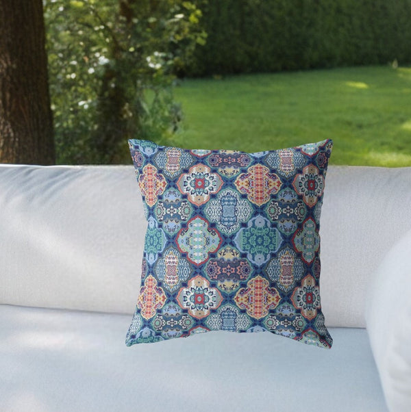 Homeroots 26” Turquoise Red Trellis Indoor Outdoor Zippered Throw Pillow   412776