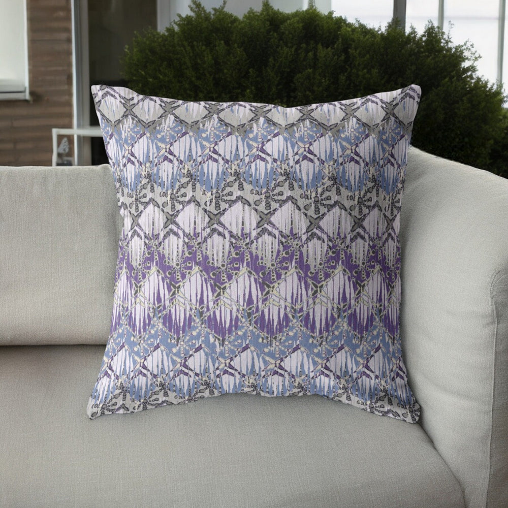 Homeroots 26” Purple Gray Hatch Indoor Outdoor Zippered Throw Pillow   413008