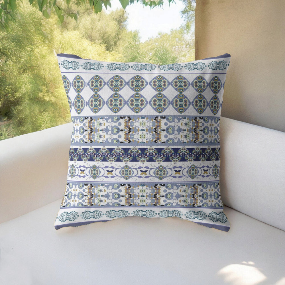 Homeroots 26” Navy White Strips Indoor Outdoor Zippered Throw Pillow   413048