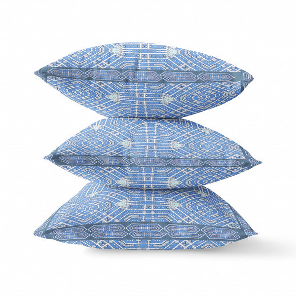 Homeroots 20” Blue White Geostar Zippered Suede Throw Pillow   413791