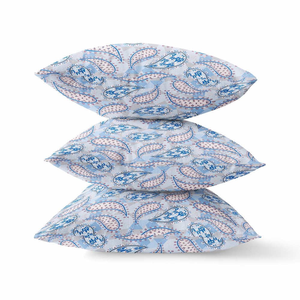 Homeroots 28” Blue Gray Boho Paisley Indoor Outdoor Throw Pillow   414130