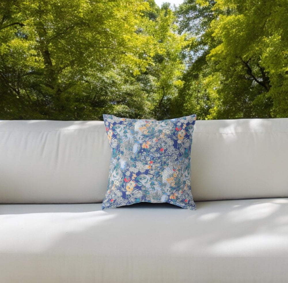 Homeroots 28" Blue Gray Springtime Indoor Outdoor Throw Pillow   414574