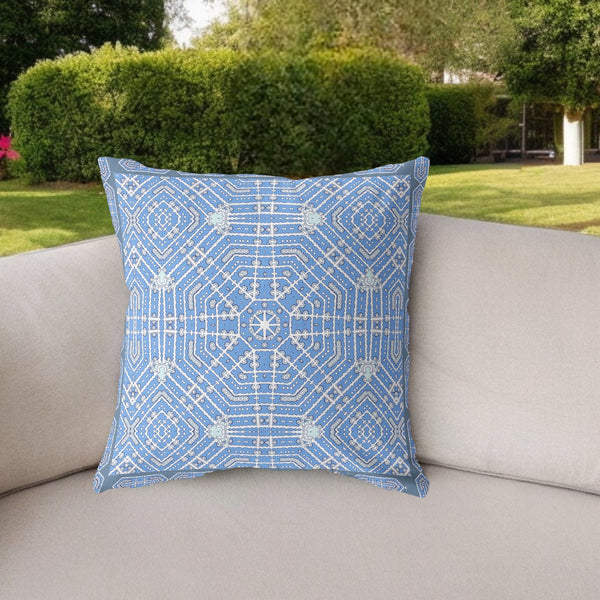 Homeroots 26” Blue White Geostar Indoor Outdoor Throw Pillow   415048
