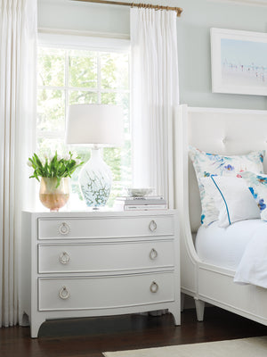 Lexington Fox River Modern Bachelor's Chest With Bowfront Design, Polished Nickel Hardware & Bracket Feet Alabaster  415-624