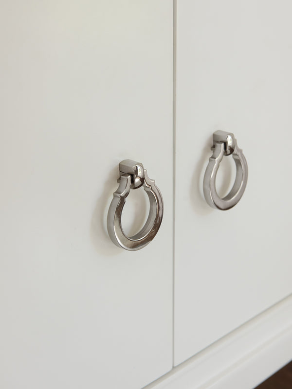 Lexington Cedar Lake Sideboard - Modern Traditional Design With Polished Nickel Hardware And Ample Storage Space Alabaster  415-869