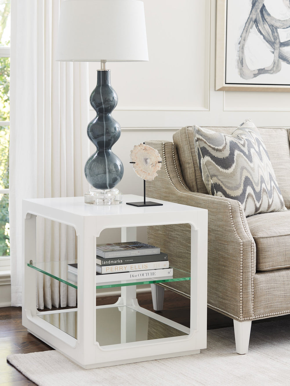 Lexington Glenwood End Table: Modern Transitional Design With Glass And Mirrored Shelves For Stylish Living Spaces Alabaster  415-953