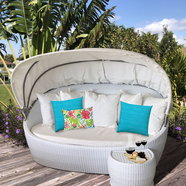 Homeroots Set Of Three 18" X 18" Red And Blue Blown Seam Solid Color Throw Indoor Outdoor Pillow  Uv Protected Polyester 416532